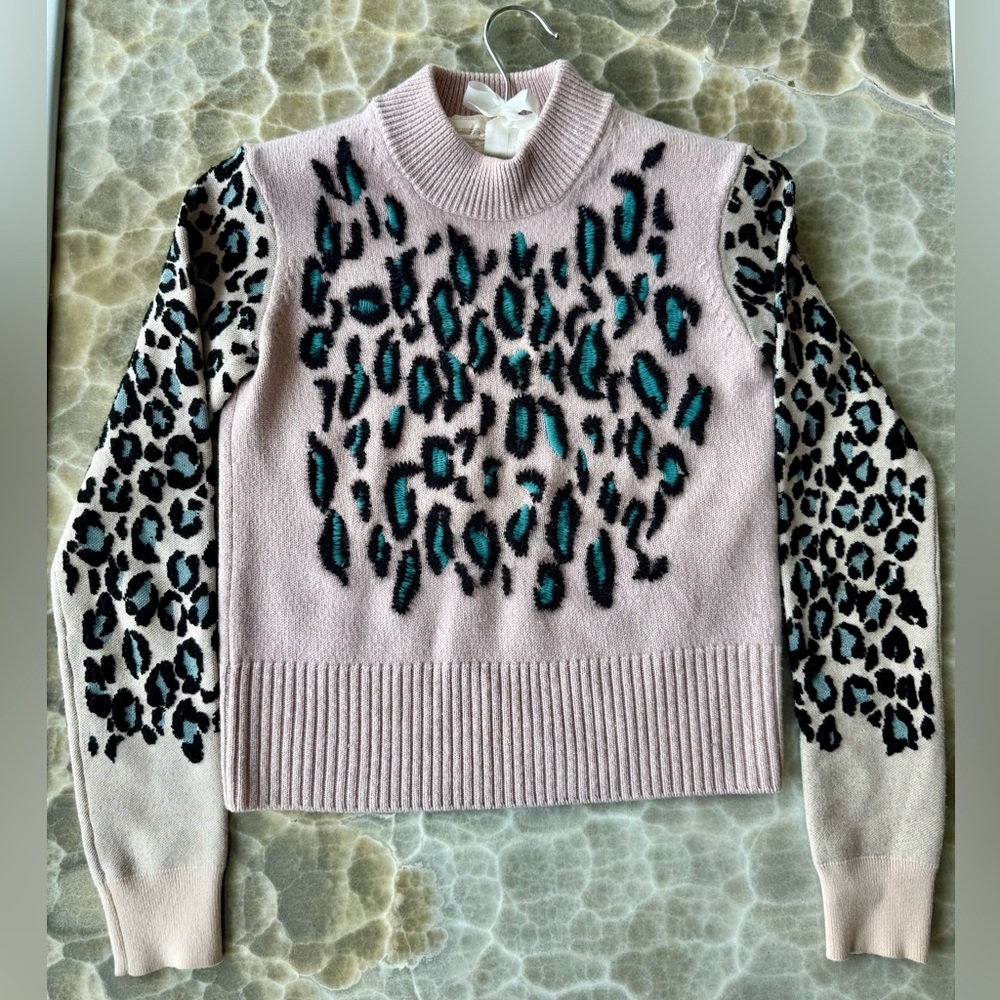 Kenzo Pink Leopard Sweater, size XS, warm and comfy! - Picture 7 of 16